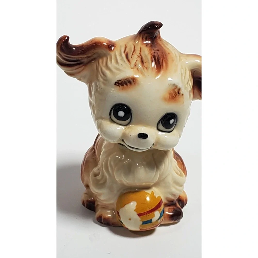 Vintage Dog Figurines Pekingese Puppies Playful Puppy Porcelain Set of 3 PLSREAD